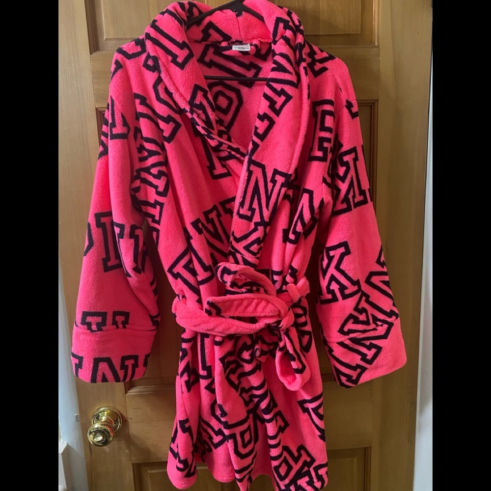 Victoria’s Secret Pink Robe